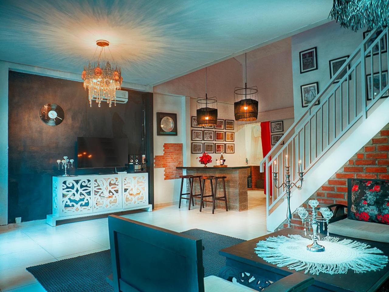 La Favela Club Villa In Seminyak Eksteriør bilde